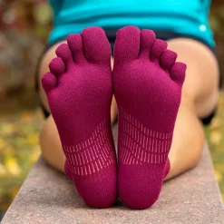 Run Lightweight No Show Women - Beetroot